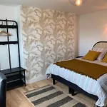 Les Remparts De Joussaume Latour 아파트 샤토티에리