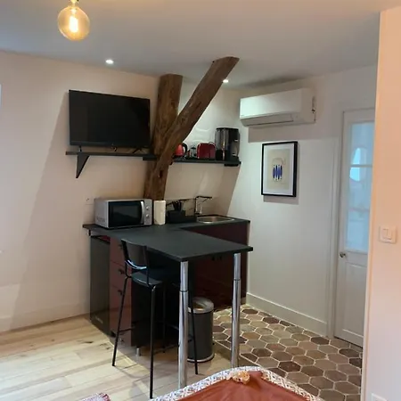 Les Remparts De Joussaume Latour Château-Thierry