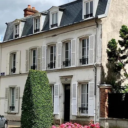 Les Remparts De Joussaume Latour * 샤토티에리