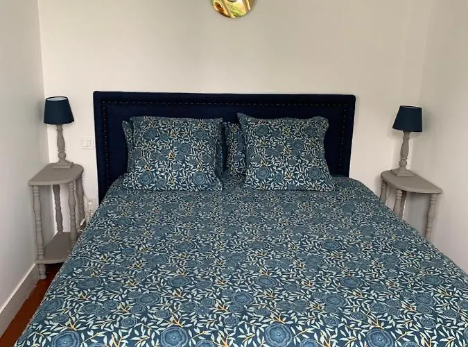 Les Remparts De Joussaume Latour *